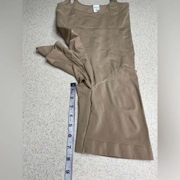 Franato Shapewear Shapesuit Tan Mid Thigh Size Large - Picture 5 of 9